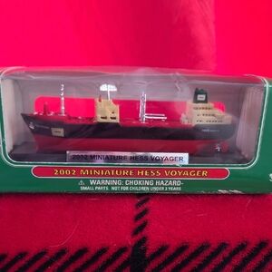 Vintage Red and Green Model Vogager Locomotive